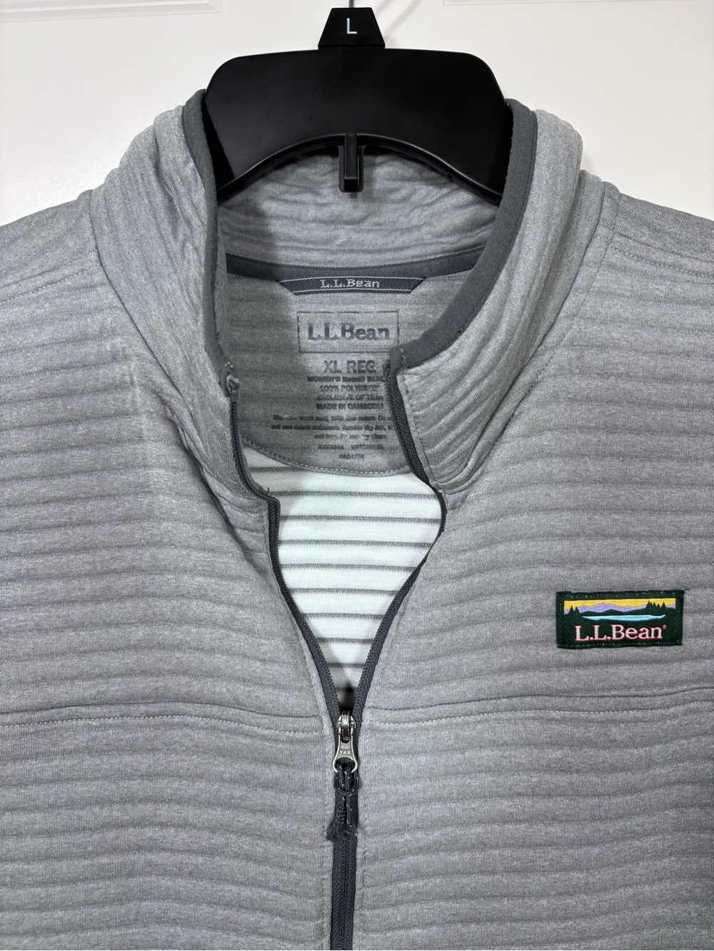 L.L.Bean Airlight Quilted Logo Patch Vest Women’s XL Gray - Picture 4 of 6